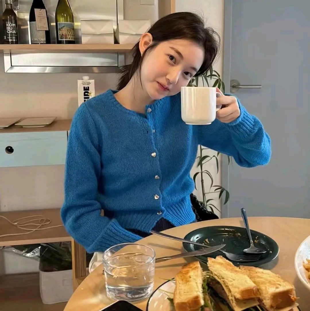 少女与狼海报