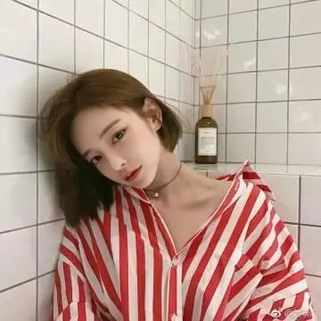 黑色灰姑娘海报