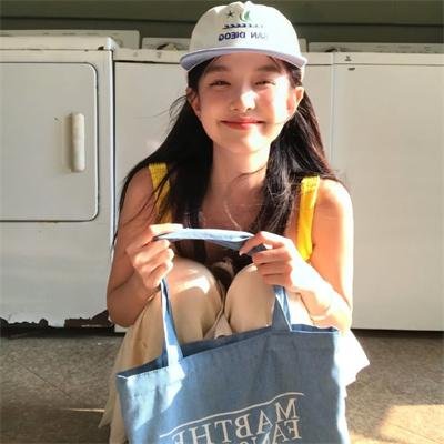 女大生道顺海报