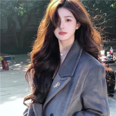 被极道上司爱上以后海报